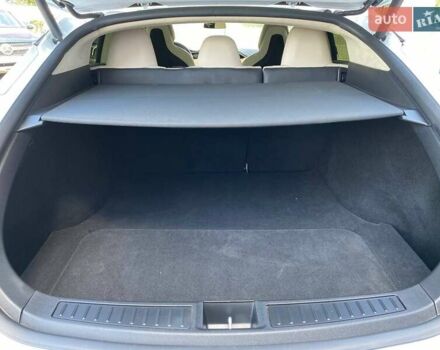 Белый Тесла Модель С, объемом двигателя 0 л и пробегом 84 тыс. км за 23000 $, фото 16 на Automoto.ua