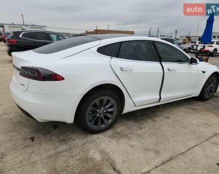 Білий Тесла Модель С, об'ємом двигуна 0 л та пробігом 107 тис. км за 7400 $, фото 3 на Automoto.ua