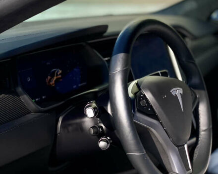 Білий Тесла Модель С, об'ємом двигуна 0 л та пробігом 40 тис. км за 23000 $, фото 20 на Automoto.ua