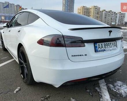 Тесла Модель С 2018 в Киеве на Automoto.ua Белый Тесла Модель С, объемом двигателя 0 л и пробегом 88 тыс. км за 21500 $, фото 17 на Automoto.ua