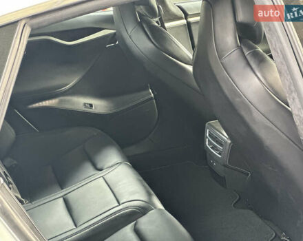 Білий Тесла Модель С, об'ємом двигуна 0 л та пробігом 238 тис. км за 17700 $, фото 16 на Automoto.ua