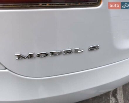 Белый Тесла Модель С, объемом двигателя 0 л и пробегом 178 тыс. км за 22999 $, фото 43 на Automoto.ua