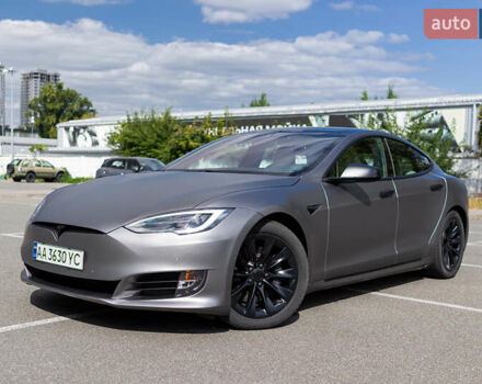 Білий Тесла Модель С, об'ємом двигуна 0 л та пробігом 193 тис. км за 24500 $, фото 17 на Automoto.ua