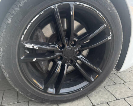 Білий Тесла Модель С, об'ємом двигуна 0 л та пробігом 154 тис. км за 30000 $, фото 11 на Automoto.ua