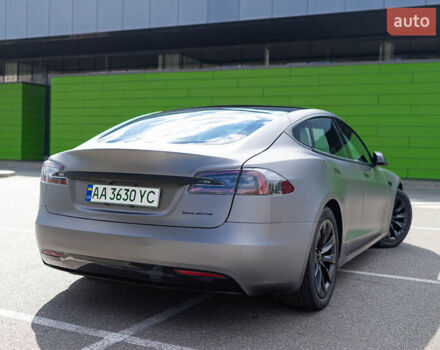 Білий Тесла Модель С, об'ємом двигуна 0 л та пробігом 193 тис. км за 24500 $, фото 7 на Automoto.ua