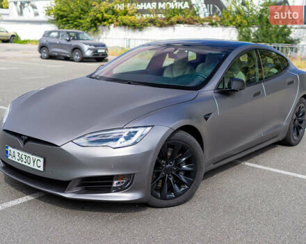 Білий Тесла Модель С, об'ємом двигуна 0 л та пробігом 193 тис. км за 24500 $, фото 1 на Automoto.ua