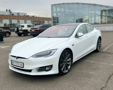 Белый Тесла Модель С, объемом двигателя 0 л и пробегом 149 тыс. км за 24900 $, фото 11 на Automoto.ua