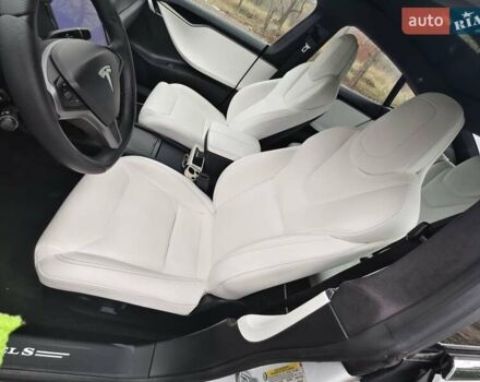 Білий Тесла Модель С, об'ємом двигуна 0 л та пробігом 39 тис. км за 34999 $, фото 7 на Automoto.ua
