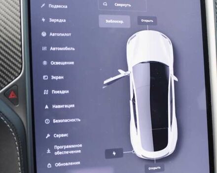 Білий Тесла Модель С, об'ємом двигуна 0 л та пробігом 118 тис. км за 29700 $, фото 16 на Automoto.ua