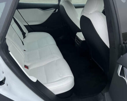 Белый Тесла Модель С, объемом двигателя 0 л и пробегом 149 тыс. км за 24900 $, фото 22 на Automoto.ua