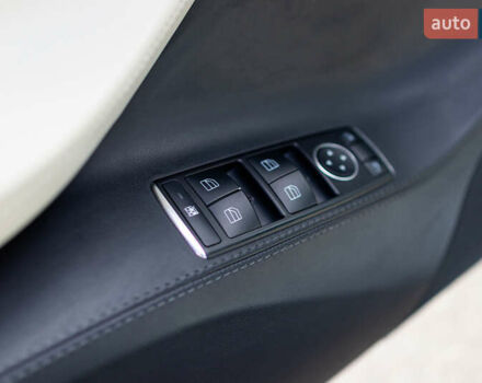 Білий Тесла Модель С, об'ємом двигуна 0 л та пробігом 193 тис. км за 24500 $, фото 30 на Automoto.ua