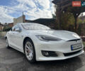 Белый Тесла Модель С, объемом двигателя 0 л и пробегом 85 тыс. км за 29500 $, фото 7 на Automoto.ua