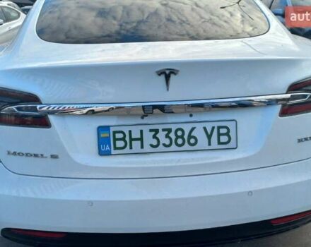 Білий Тесла Модель С, об'ємом двигуна 0 л та пробігом 79 тис. км за 27999 $, фото 3 на Automoto.ua