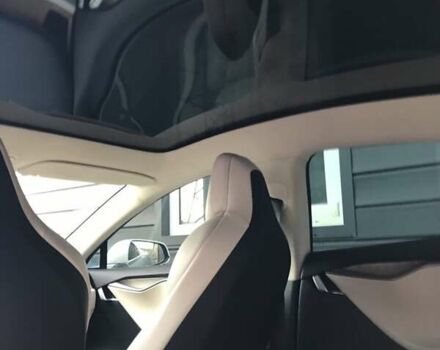 Белый Тесла Модель С, объемом двигателя 0 л и пробегом 55 тыс. км за 25000 $, фото 20 на Automoto.ua