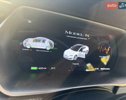 Белый Тесла Модель С, объемом двигателя 0 л и пробегом 85 тыс. км за 29500 $, фото 27 на Automoto.ua