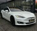 Белый Тесла Модель С, объемом двигателя 0 л и пробегом 160 тыс. км за 26000 $, фото 1 на Automoto.ua