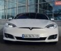 Белый Тесла Модель С, объемом двигателя 0 л и пробегом 109 тыс. км за 31700 $, фото 1 на Automoto.ua
