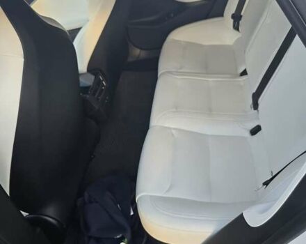 Белый Тесла Модель С, объемом двигателя 0 л и пробегом 76 тыс. км за 30200 $, фото 3 на Automoto.ua