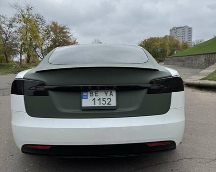 Белый Тесла Модель С, объемом двигателя 0 л и пробегом 219 тыс. км за 24900 $, фото 14 на Automoto.ua