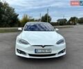 Белый Тесла Модель С, объемом двигателя 0 л и пробегом 125 тыс. км за 18500 $, фото 10 на Automoto.ua
