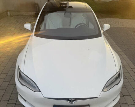 Білий Тесла Модель С, об'ємом двигуна 0 л та пробігом 154 тис. км за 30000 $, фото 7 на Automoto.ua