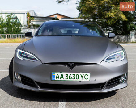 Білий Тесла Модель С, об'ємом двигуна 0 л та пробігом 193 тис. км за 24500 $, фото 16 на Automoto.ua