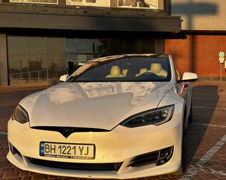 Тесла Модель С 2020 в Одессе на Automoto.ua Белый Тесла Модель С, объемом двигателя 0 л и пробегом 39 тыс. км за 27500 $, фото 9 на Automoto.ua