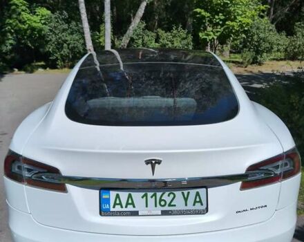 Белый Тесла Модель С, объемом двигателя 0 л и пробегом 49 тыс. км за 34500 $, фото 3 на Automoto.ua