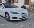 Белый Тесла Модель С, объемом двигателя 0 л и пробегом 65 тыс. км за 28500 $, фото 1 на Automoto.ua