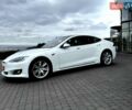 Білий Тесла Модель С, об'ємом двигуна 0 л та пробігом 75 тис. км за 29000 $, фото 2 на Automoto.ua