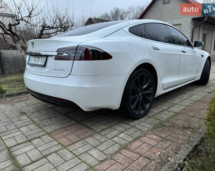 Белый Тесла Модель С, объемом двигателя 0 л и пробегом 104 тыс. км за 31500 $, фото 16 на Automoto.ua