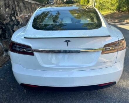 Білий Тесла Модель С, об'ємом двигуна 0 л та пробігом 48 тис. км за 17000 $, фото 2 на Automoto.ua