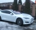 Белый Тесла Модель С, объемом двигателя 0 л и пробегом 121 тыс. км за 28300 $, фото 1 на Automoto.ua