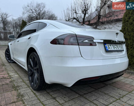Белый Тесла Модель С, объемом двигателя 0 л и пробегом 104 тыс. км за 31500 $, фото 15 на Automoto.ua