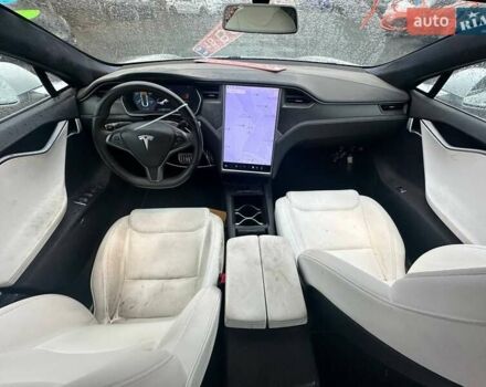 Білий Тесла Модель С, об'ємом двигуна 0 л та пробігом 184 тис. км за 20200 $, фото 8 на Automoto.ua
