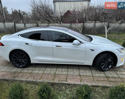 Белый Тесла Модель С, объемом двигателя 0 л и пробегом 104 тыс. км за 31500 $, фото 14 на Automoto.ua