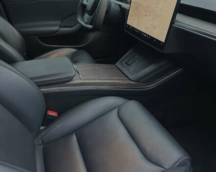 Белый Тесла Модель С, объемом двигателя 0 л и пробегом 20 тыс. км за 42000 $, фото 21 на Automoto.ua