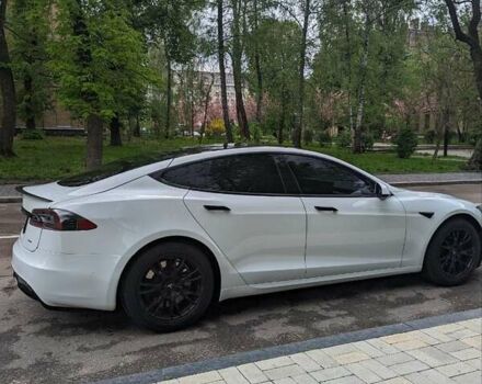 Білий Тесла Модель С, об'ємом двигуна 0 л та пробігом 99 тис. км за 42000 $, фото 8 на Automoto.ua