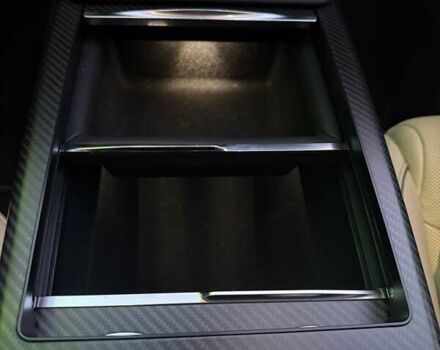 Білий Тесла Модель С, об'ємом двигуна 0 л та пробігом 51 тис. км за 49999 $, фото 50 на Automoto.ua