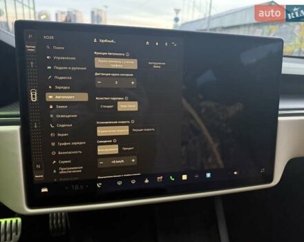 Білий Тесла Модель С, об'ємом двигуна 0 л та пробігом 51 тис. км за 49999 $, фото 47 на Automoto.ua