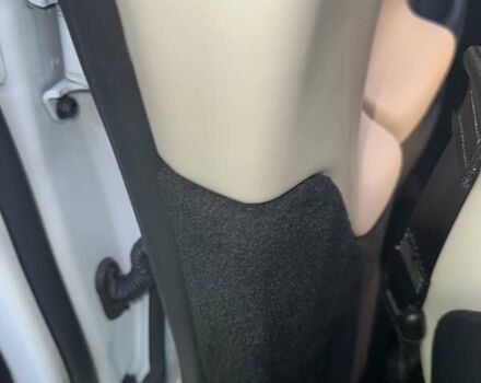 Білий Тесла Модель С, об'ємом двигуна 0 л та пробігом 51 тис. км за 49999 $, фото 55 на Automoto.ua