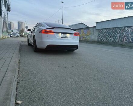 Білий Тесла Модель С, об'ємом двигуна 0 л та пробігом 51 тис. км за 49999 $, фото 11 на Automoto.ua