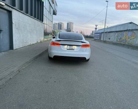 Білий Тесла Модель С, об'ємом двигуна 0 л та пробігом 51 тис. км за 49999 $, фото 10 на Automoto.ua