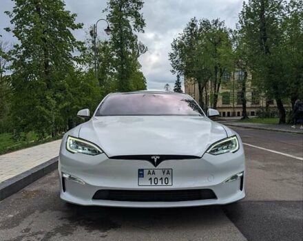 Білий Тесла Модель С, об'ємом двигуна 0 л та пробігом 99 тис. км за 42000 $, фото 1 на Automoto.ua