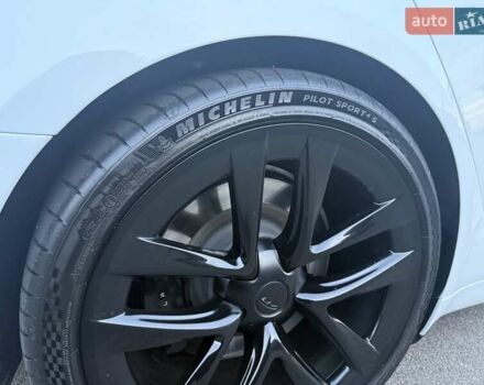 Білий Тесла Модель С, об'ємом двигуна 0 л та пробігом 51 тис. км за 49999 $, фото 15 на Automoto.ua