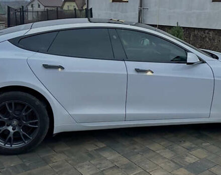 Белый Тесла Модель С, объемом двигателя 0 л и пробегом 20 тыс. км за 42000 $, фото 24 на Automoto.ua