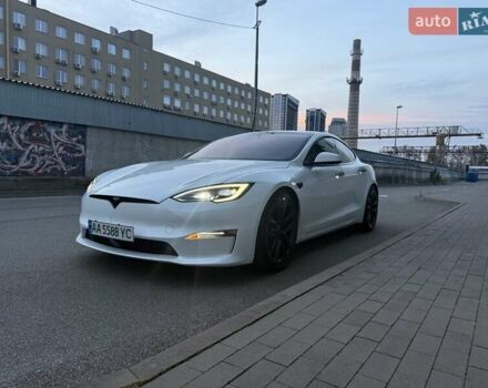 Білий Тесла Модель С, об'ємом двигуна 0 л та пробігом 51 тис. км за 49999 $, фото 5 на Automoto.ua