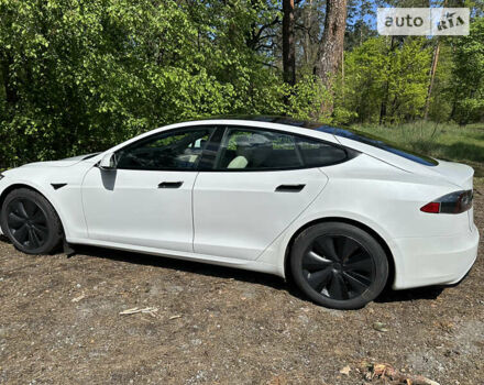 Білий Тесла Модель С, об'ємом двигуна 0 л та пробігом 46 тис. км за 57000 $, фото 8 на Automoto.ua