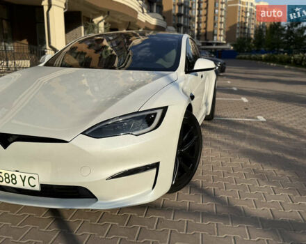 Белый Тесла Модель С, объемом двигателя 0 л и пробегом 49 тыс. км за 49900 $, фото 12 на Automoto.ua
