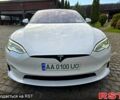 Білий Тесла Модель С, об'ємом двигуна 0.67 л та пробігом 97 тис. км за 40000 $, фото 1 на Automoto.ua